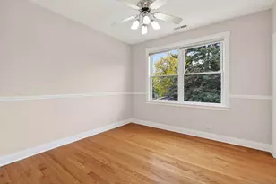 1117 Margret St, Des Plaines, IL 60016 - Photo 30
