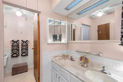 9731 N Fox Glen Drive #4C, Niles, IL 60714 - Photo 12