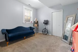 3222 W Beach Ave, Chicago, IL 60651 - Photo 14
