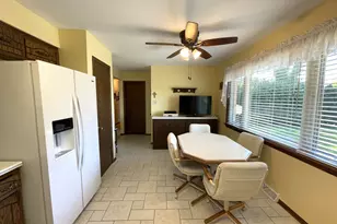 10228 S 80th Ct, Palos Hills, IL 60465 - Photo 10