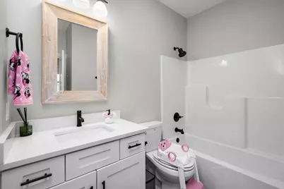3098 Mary Leigh Drive, Bettendorf, IA 52722 - Photo 22