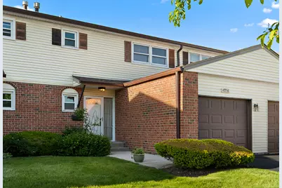 6838 Winston Drive, Tinley Park, IL 60477 - Photo 2
