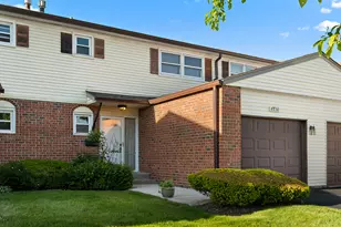 6838 Winston Dr, Tinley Park, IL 60477 - Photo 2