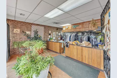 6915 Stanley Avenue, Berwyn, IL 60402 - Photo 2