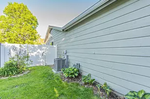 1145 N Thackeray Dr, Palatine, IL 60067 - Photo 26