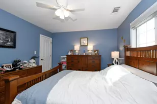 18310 Robin Ln, Homewood, IL 60430 - Photo 14