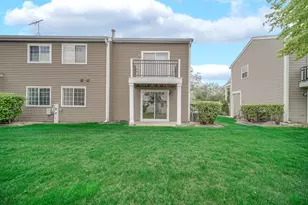 2136 Southwind Cir, Schaumburg, IL 60194 - Photo 22