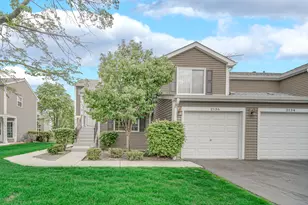 2136 Southwind Cir, Schaumburg, IL 60194 - Photo 1