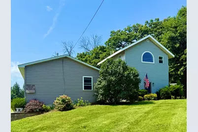 186 Peru Street, Paw Paw, IL 61353 - Photo 2