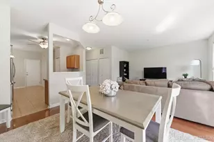710 Riding Ln, Saint Charles, IL 60174 - Photo 10
