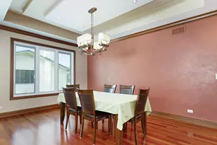 5605 S Kensington Ave, Countryside, IL 60525 - Photo 8
