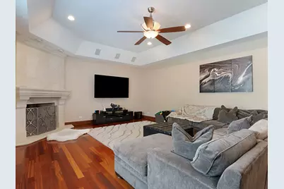 5605 S Kensington Avenue, Countryside, IL 60525 - Photo 14