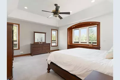 5605 S Kensington Avenue, Countryside, IL 60525 - Photo 16