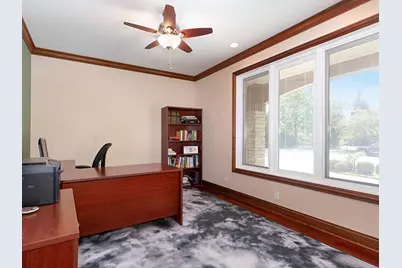 5605 S Kensington Avenue, Countryside, IL 60525 - Photo 22