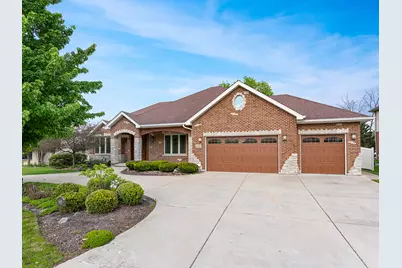 5605 S Kensington Avenue, Countryside, IL 60525 - Photo 2