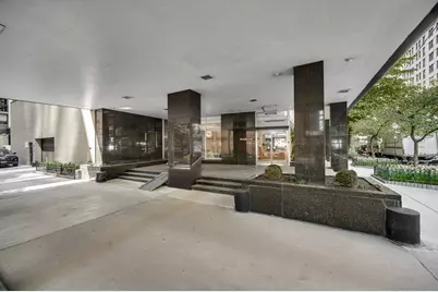 850 N Dewitt Place #17H, Chicago, IL 60611 - Photo 2