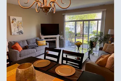 3142 Falling Waters Lane #3142, Lindenhurst, IL 60046 - Photo 22