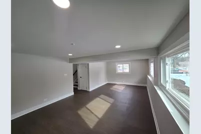 1570 Jefferson Road, Hoffman Estates, IL 60169 - Photo 26