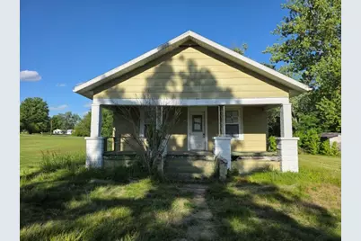 905 McClintock Avenue, Johnston City, IL 62951 - Photo 1