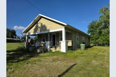 905 McClintock Avenue, Johnston City, IL 62951 - Photo 2