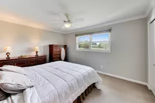 1976 Robert St, Aurora, IL 60506 - Photo 18