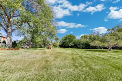 21301 N Woodland Avenue, Barrington, IL 60010 - Photo 36