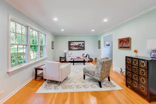 21301 N Woodland Ave, Barrington, IL 60010 - Photo 4