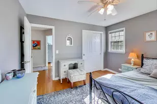 21301 N Woodland Ave, Barrington, IL 60010 - Photo 24
