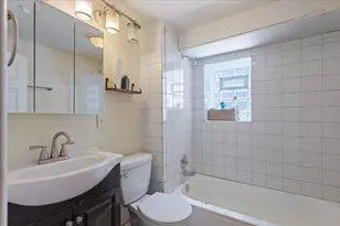 5319 S Indiana Ave, Chicago, IL 60615 - Photo 30
