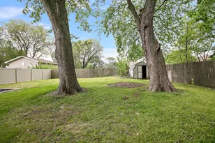 570 E 2nd Ave, Clifton, IL 60927 - Photo 12