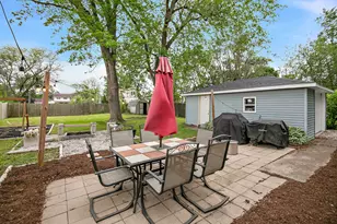 570 E 2nd Ave, Clifton, IL 60927 - Photo 14