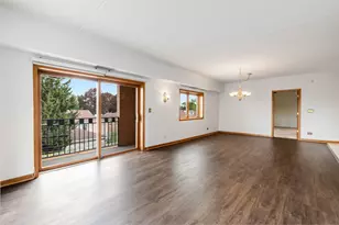 7410 W Lawrence Ave, Harwood Heights, IL 60706 - Photo 2