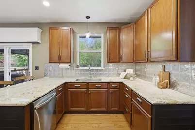 400 Willow Road, Lakemoor, IL 60051 - Photo 16
