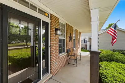 400 Willow Road, Lakemoor, IL 60051 - Photo 4