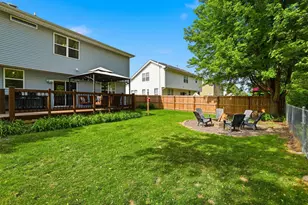 400 Willow Rd, Lakemoor, IL 60051 - Photo 48
