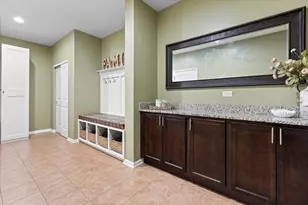 1516 Hartford Ln, Woodridge, IL 60517 - Photo 16