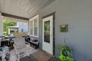 212 E Hill St, Champaign, IL 61820 - Photo 4