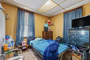 212 E Hill St, Champaign, IL 61820 - Photo 16