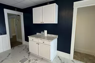 308 E 2nd St, Rock Falls, IL 61071 - Photo 8
