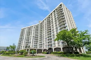 40 N Tower Rd, Oak Brook, IL 60523 - Photo 1