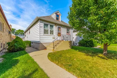 3314 N Ozanam Avenue, Chicago, IL 60634 - Photo 1