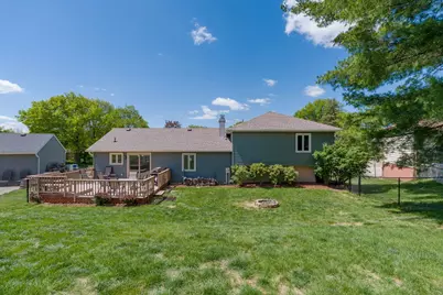 1640 Queens Drive, Bettendorf, IA 52722 - Photo 40