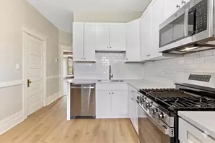 3751 N Clifton Ave, Chicago, IL 60613 - Photo 10