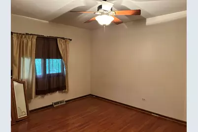 532 S Blackstone Avenue, Glenwood, IL 60425 - Photo 22