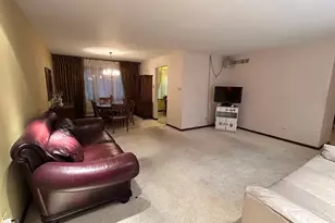 532 S Blackstone Ave, Glenwood, IL 60425 - Photo 2