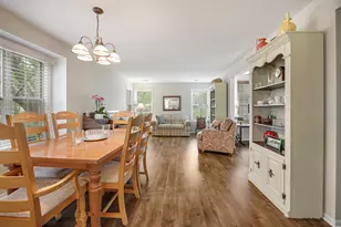 2936 Heatherwood Dr, Schaumburg, IL 60194 - Photo 8