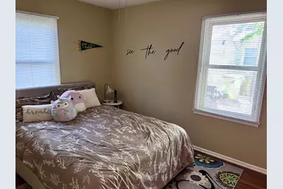 2208 W Vernon Court, Peoria, IL 61604 - Photo 8