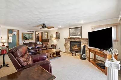870 47th Avenue #2, East Moline, IL 61244 - Photo 20