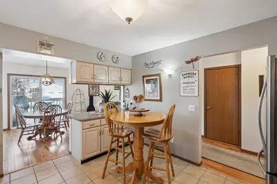 870 47th Avenue #2, East Moline, IL 61244 - Photo 10