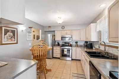 870 47th Avenue #2, East Moline, IL 61244 - Photo 12
